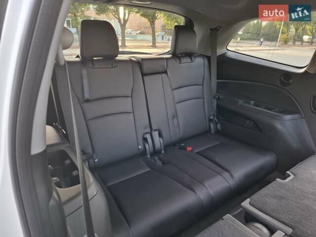 Білий Хонда Пілот, об'ємом двигуна 3.47 л та пробігом 50 тис. км за 21850 $, фото 35 на Automoto.ua