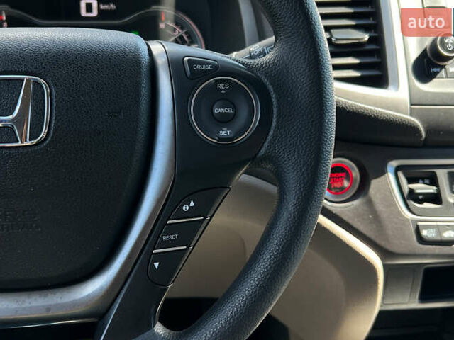 Белый Хонда Пилот, объемом двигателя 3.5 л и пробегом 140 тыс. км за 20300 $, фото 19 на Automoto.ua