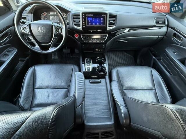 Белый Хонда Пилот, объемом двигателя 3.47 л и пробегом 74 тыс. км за 24300 $, фото 99 на Automoto.ua