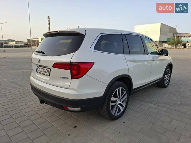 Білий Хонда Пілот, об'ємом двигуна 3.47 л та пробігом 50 тис. км за 21850 $, фото 4 на Automoto.ua