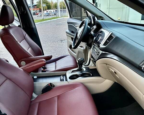 Білий Хонда Пілот, об'ємом двигуна 3.47 л та пробігом 120 тис. км за 18500 $, фото 12 на Automoto.ua