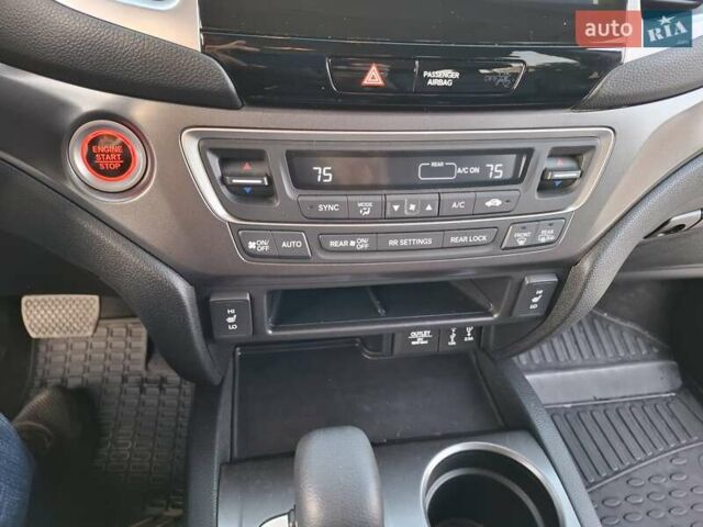 Білий Хонда Пілот, об'ємом двигуна 3.47 л та пробігом 50 тис. км за 21850 $, фото 26 на Automoto.ua