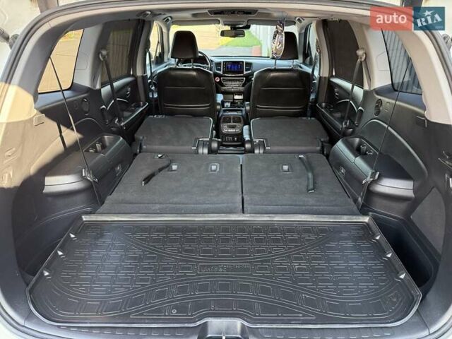 Белый Хонда Пилот, объемом двигателя 3.47 л и пробегом 74 тыс. км за 24300 $, фото 81 на Automoto.ua