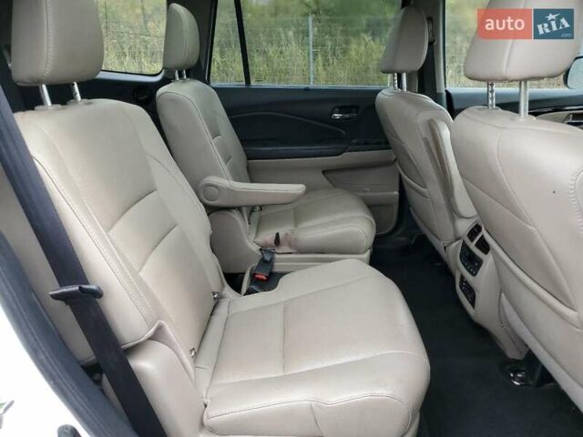 Хонда Пилот 2017 в Кропивницком (Кировограде) на Automoto.ua Белый Хонда Пилот, объемом двигателя 3.47 л и пробегом 151 тыс. км за 3400 $, фото 10 на Automoto.ua