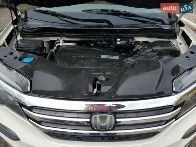 Хонда Пилот 2017 в Кропивницком (Кировограде) на Automoto.ua Белый Хонда Пилот, объемом двигателя 3.47 л и пробегом 151 тыс. км за 3400 $, фото 11 на Automoto.ua