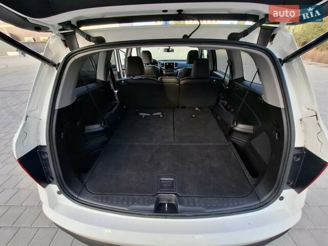 Білий Хонда Пілот, об'ємом двигуна 3.47 л та пробігом 50 тис. км за 21850 $, фото 17 на Automoto.ua