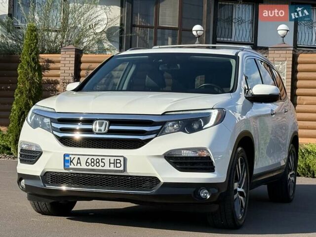 Белый Хонда Пилот, объемом двигателя 3.47 л и пробегом 74 тыс. км за 24300 $, фото 2 на Automoto.ua