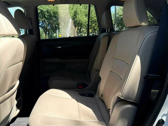 Белый Хонда Пилот, объемом двигателя 3.5 л и пробегом 70 тыс. км за 15000 $, фото 10 на Automoto.ua