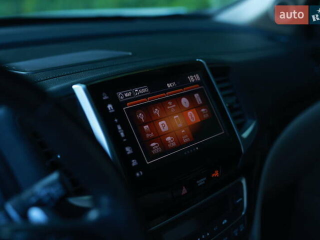 Білий Хонда Пілот, об'ємом двигуна 3.5 л та пробігом 117 тис. км за 22500 $, фото 19 на Automoto.ua