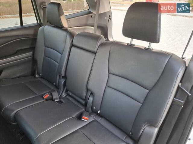 Білий Хонда Пілот, об'ємом двигуна 3.47 л та пробігом 50 тис. км за 21850 $, фото 22 на Automoto.ua