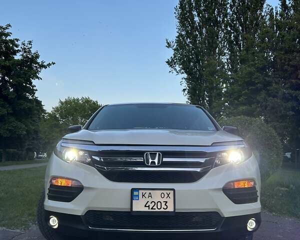 Білий Хонда Пілот, об'ємом двигуна 3.47 л та пробігом 90 тис. км за 23200 $, фото 1 на Automoto.ua