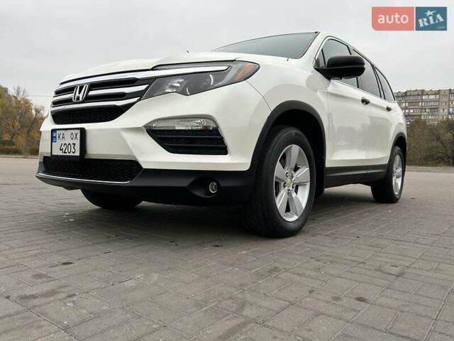 Білий Хонда Пілот, об'ємом двигуна 3.47 л та пробігом 90 тис. км за 23200 $, фото 6 на Automoto.ua