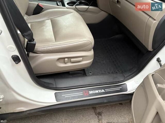 Белый Хонда Пилот, объемом двигателя 3.5 л и пробегом 125 тыс. км за 20500 $, фото 18 на Automoto.ua