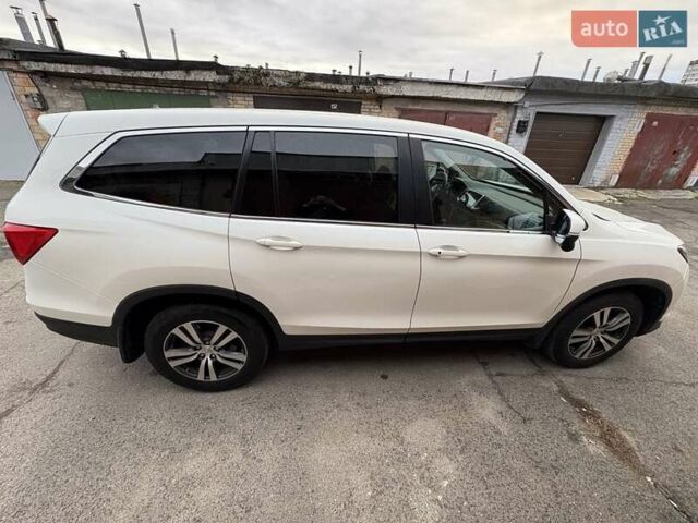 Белый Хонда Пилот, объемом двигателя 3.5 л и пробегом 125 тыс. км за 20500 $, фото 19 на Automoto.ua