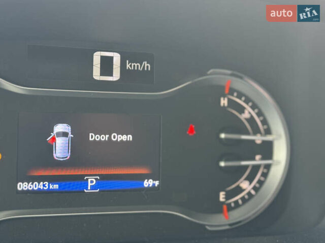 Белый Хонда Пилот, объемом двигателя 3.47 л и пробегом 86 тыс. км за 23600 $, фото 8 на Automoto.ua