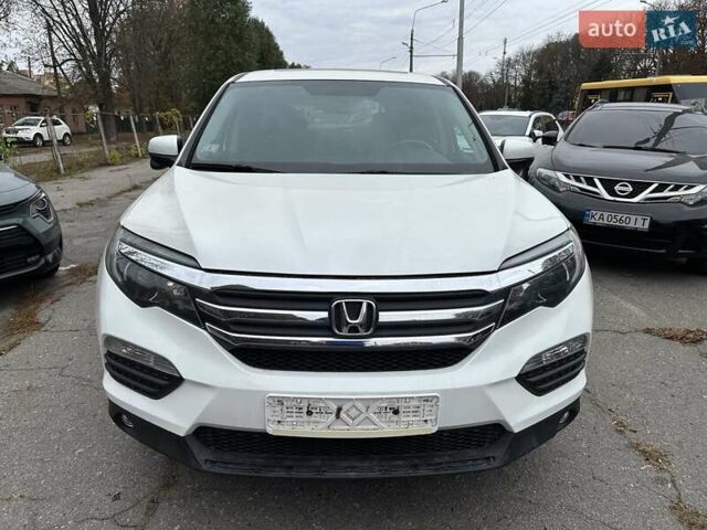Хонда Пилот 2018 в Полтаве на Automoto.ua Белый Хонда Пилот, объемом двигателя 3.47 л и пробегом 190 тыс. км за 21500 $, фото 2 на Automoto.ua