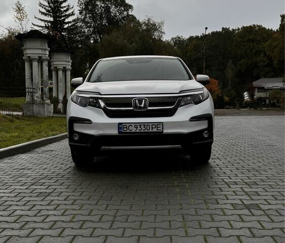 Белый Хонда Пилот, объемом двигателя 3.5 л и пробегом 17 тыс. км за 34000 $, фото 1 на Automoto.ua