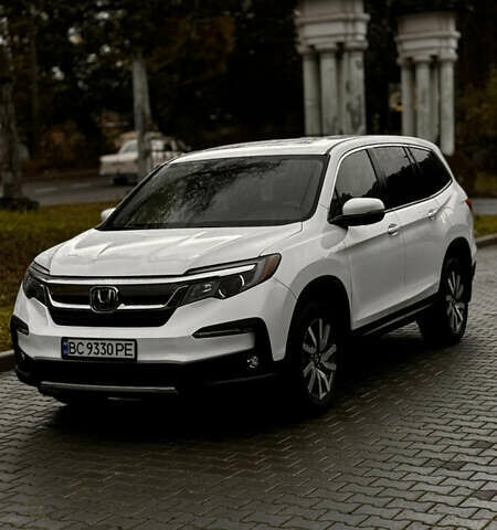 Белый Хонда Пилот, объемом двигателя 3.5 л и пробегом 20 тыс. км за 32000 $, фото 2 на Automoto.ua