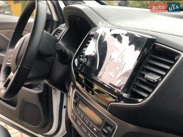 Белый Хонда Пилот, объемом двигателя 3.5 л и пробегом 20 тыс. км за 32000 $, фото 18 на Automoto.ua