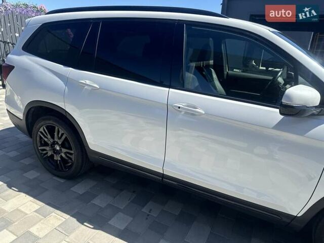 Білий Хонда Пілот, об'ємом двигуна 3.47 л та пробігом 51 тис. км за 34000 $, фото 27 на Automoto.ua