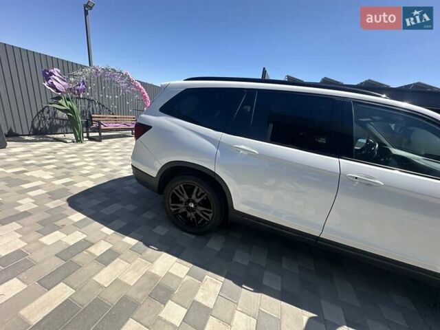 Білий Хонда Пілот, об'ємом двигуна 3.47 л та пробігом 51 тис. км за 34000 $, фото 103 на Automoto.ua