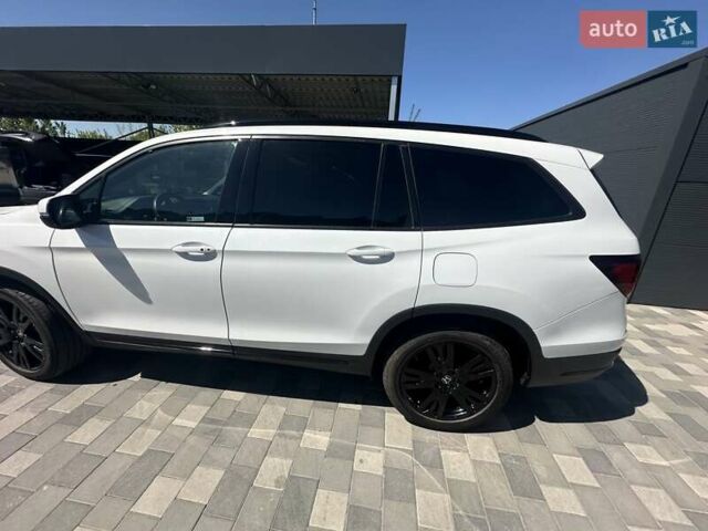 Білий Хонда Пілот, об'ємом двигуна 3.47 л та пробігом 51 тис. км за 34000 $, фото 63 на Automoto.ua