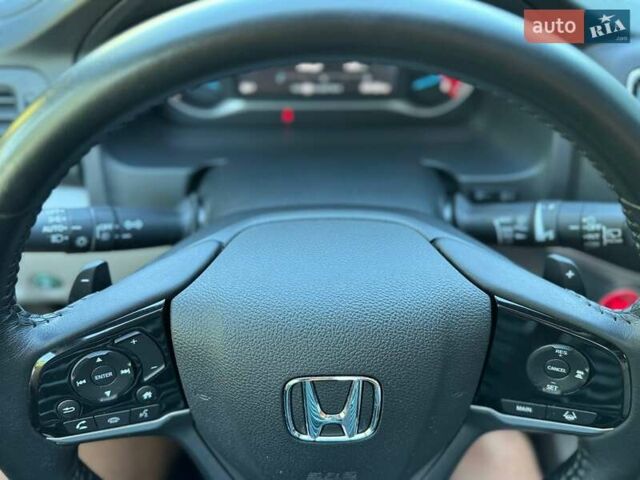 Белый Хонда Пилот, объемом двигателя 3.47 л и пробегом 151 тыс. км за 27000 $, фото 44 на Automoto.ua