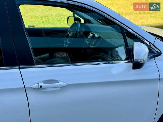 Белый Хонда Пилот, объемом двигателя 3.47 л и пробегом 151 тыс. км за 27000 $, фото 16 на Automoto.ua