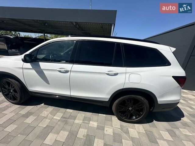 Білий Хонда Пілот, об'ємом двигуна 3.47 л та пробігом 51 тис. км за 34000 $, фото 64 на Automoto.ua