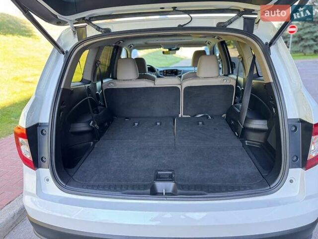 Белый Хонда Пилот, объемом двигателя 3.47 л и пробегом 151 тыс. км за 27000 $, фото 36 на Automoto.ua