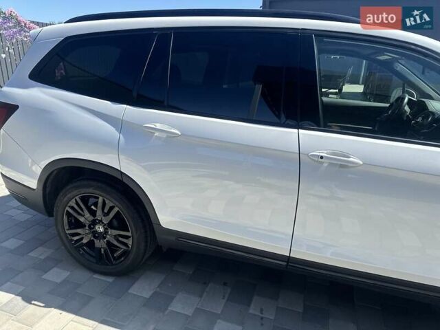Білий Хонда Пілот, об'ємом двигуна 3.47 л та пробігом 51 тис. км за 34000 $, фото 29 на Automoto.ua