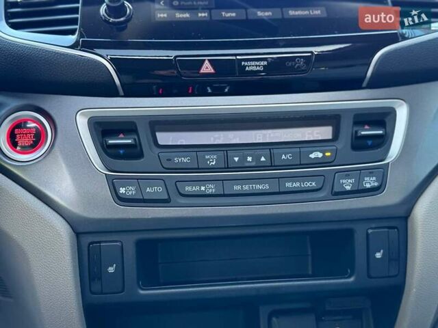 Белый Хонда Пилот, объемом двигателя 3.47 л и пробегом 151 тыс. км за 27000 $, фото 34 на Automoto.ua