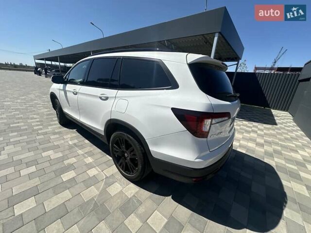 Білий Хонда Пілот, об'ємом двигуна 3.47 л та пробігом 51 тис. км за 34000 $, фото 127 на Automoto.ua
