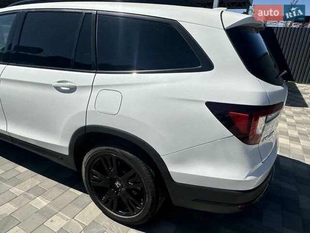 Білий Хонда Пілот, об'ємом двигуна 3.47 л та пробігом 51 тис. км за 34000 $, фото 58 на Automoto.ua