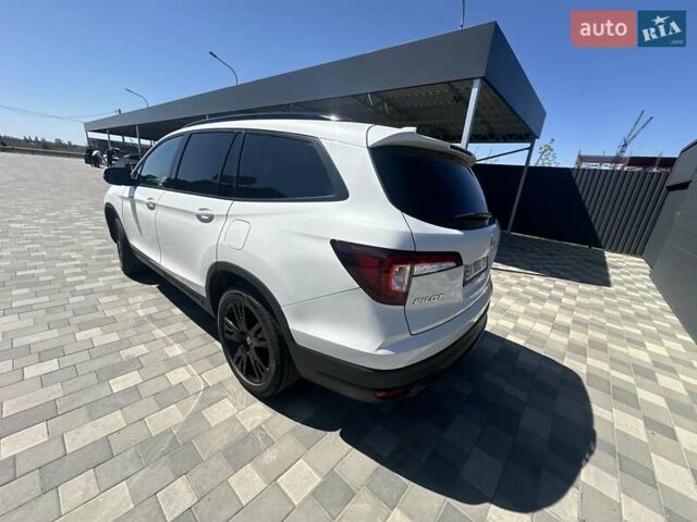 Білий Хонда Пілот, об'ємом двигуна 3.47 л та пробігом 51 тис. км за 34000 $, фото 126 на Automoto.ua