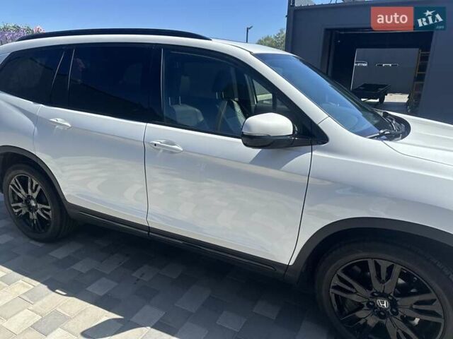 Білий Хонда Пілот, об'ємом двигуна 3.47 л та пробігом 51 тис. км за 34000 $, фото 25 на Automoto.ua