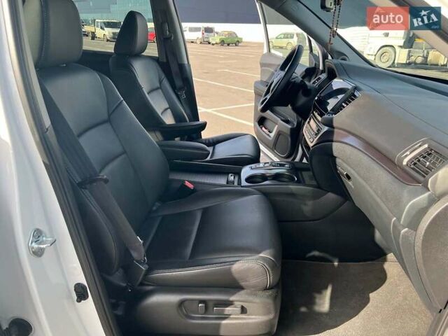 Белый Хонда Пилот, объемом двигателя 3.5 л и пробегом 14 тыс. км за 32890 $, фото 42 на Automoto.ua