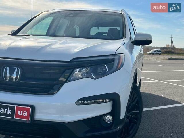 Белый Хонда Пилот, объемом двигателя 3.5 л и пробегом 14 тыс. км за 32890 $, фото 1 на Automoto.ua