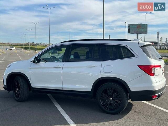 Белый Хонда Пилот, объемом двигателя 3.5 л и пробегом 14 тыс. км за 32890 $, фото 6 на Automoto.ua