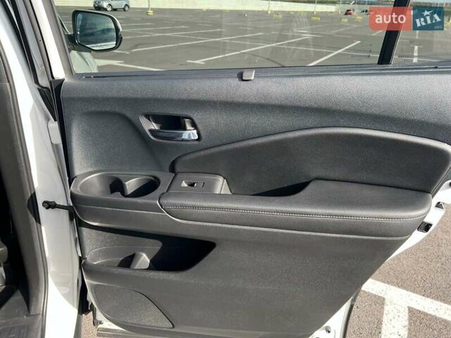 Белый Хонда Пилот, объемом двигателя 3.5 л и пробегом 14 тыс. км за 32890 $, фото 43 на Automoto.ua