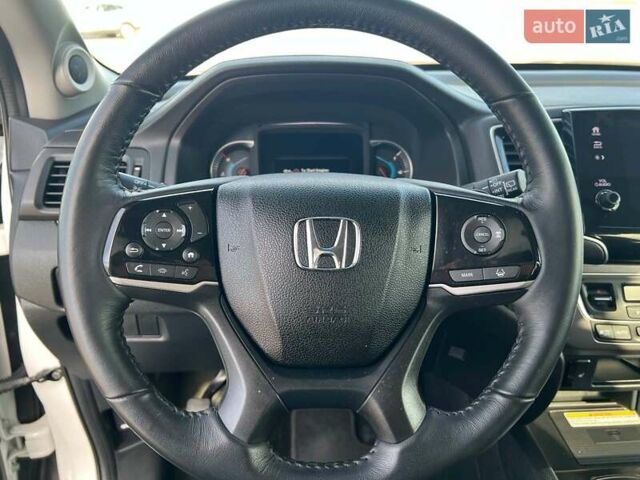 Белый Хонда Пилот, объемом двигателя 3.5 л и пробегом 14 тыс. км за 32890 $, фото 25 на Automoto.ua