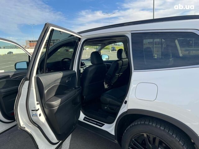 Белый Хонда Пилот, объемом двигателя 3.5 л и пробегом 14 тыс. км за 32890 $, фото 33 на Automoto.ua