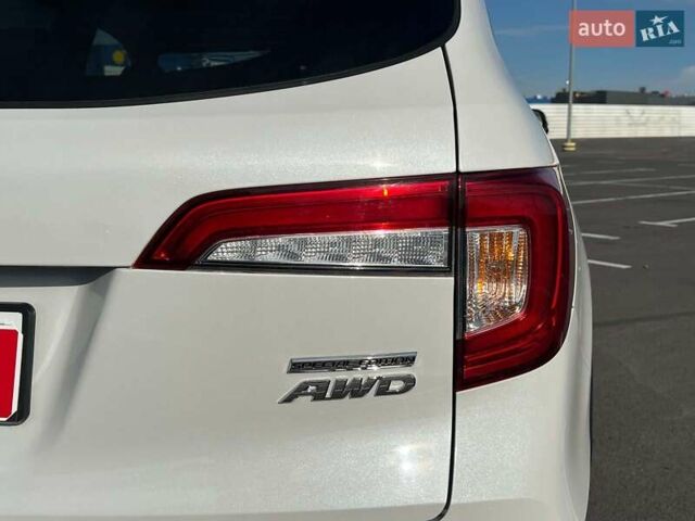 Белый Хонда Пилот, объемом двигателя 3.5 л и пробегом 14 тыс. км за 32890 $, фото 10 на Automoto.ua