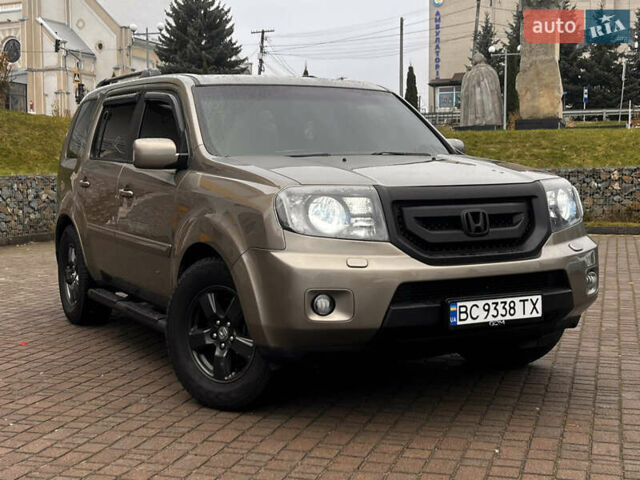 Бежевый Хонда Пилот, объемом двигателя 3.47 л и пробегом 222 тыс. км за 12700 $, фото 3 на Automoto.ua