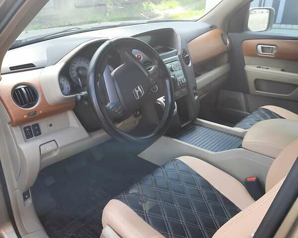 Бежевый Хонда Пилот, объемом двигателя 3.47 л и пробегом 264 тыс. км за 12500 $, фото 15 на Automoto.ua