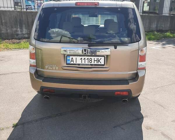 Бежевый Хонда Пилот, объемом двигателя 3.47 л и пробегом 264 тыс. км за 12500 $, фото 5 на Automoto.ua
