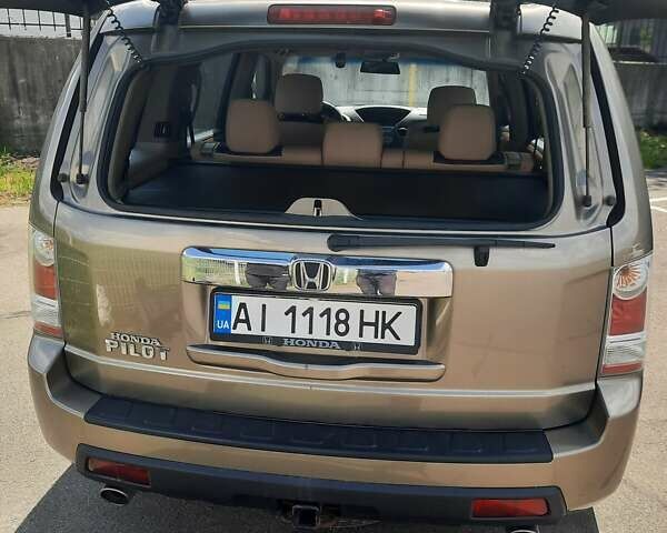 Бежевый Хонда Пилот, объемом двигателя 3.47 л и пробегом 264 тыс. км за 12500 $, фото 9 на Automoto.ua