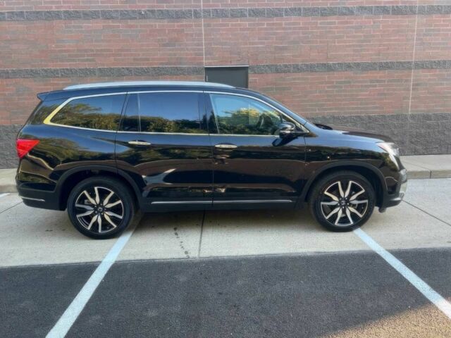 Черный Хонда Пилот, объемом двигателя 3.5 л и пробегом 11 тыс. км за 39000 $, фото 3 на Automoto.ua