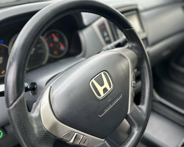 Хонда Пилот 2006 в Киеве на Automoto.ua Черный Хонда Пилот, объемом двигателя 3.47 л и пробегом 174 тыс. км за 6800 $, фото 8 на Automoto.ua
