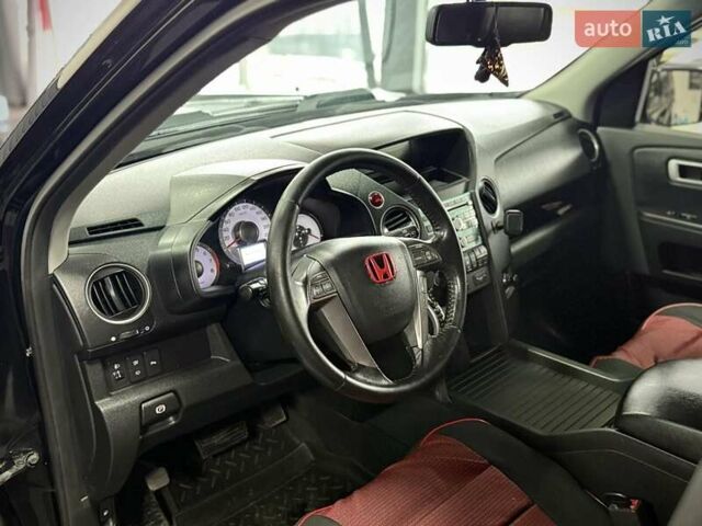 Чорний Хонда Пілот, об'ємом двигуна 3.5 л та пробігом 323 тис. км за 12500 $, фото 12 на Automoto.ua